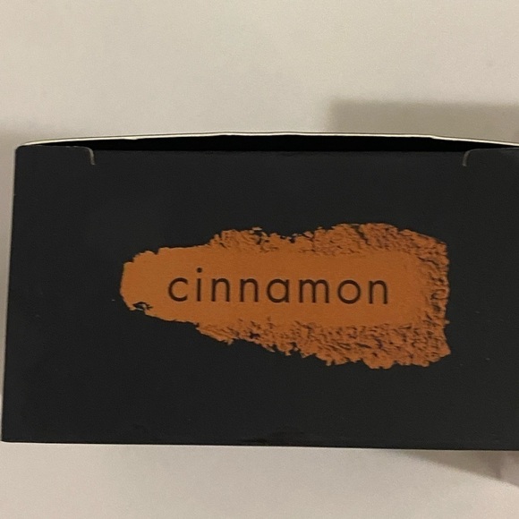 LORAC Pro loose setting powder Cinnamon - Picture 2 of 2